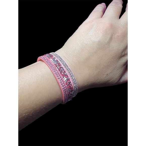Pink Rhinestone Wrap Bracelet Snap Closure - Picture 11 of 13